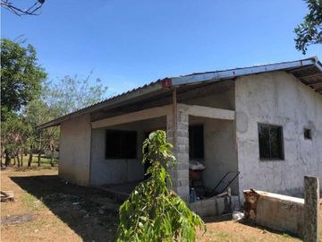 VENDO CASA EN OBRA GRIS  Y 2300M2 POTRERILLOS