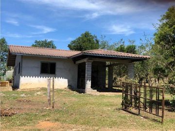 VENDO CASA EN OBRA GRIS  Y 2300M2 POTRERILLOS