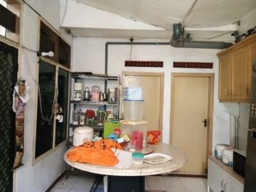 Rumah Rungkut Asri 3Kt shm 1.65 M negoo