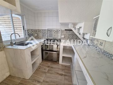 Casa en arriendo de 3 dorm. en Buín