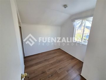 Casa en arriendo de 3 dorm. en Buín