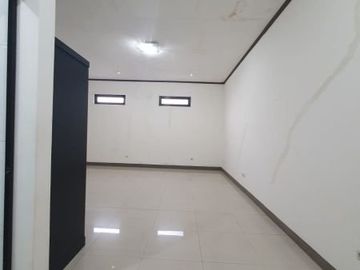 Rumah Bagus Siap Huni Hadap Timur Di Cluster Bintaro - Sc 4519 Br