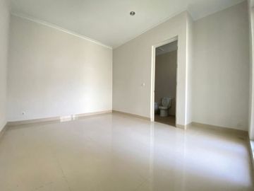 Dijual Rumah Baru Modern Dalam Perumahan Elite Harga Dibawah Pasaran Developer