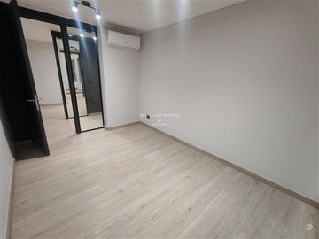 Oficina nueva en arriendo cercano a metro , Providencia