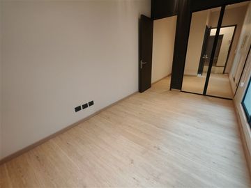 Oficina nueva en arriendo cercano a metro , Providencia