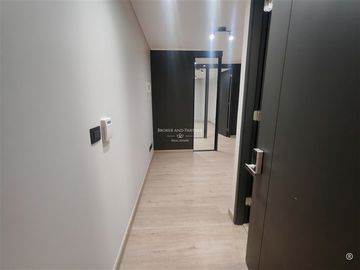 Oficina nueva en arriendo cercano a metro , Providencia