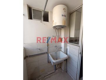 Alquiler de Departamento en Residencial Valle Verde- Puente Piedra
Características:
-ÁREA DEL DEPARTAMENTO:  62.50 M2 – Tercer Piso sin ascensor.
-