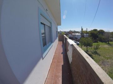 Venta tres departamentos en blok (1202)