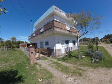 Venta tres departamentos en blok (1202)