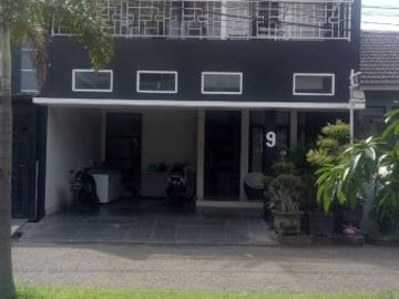 Rumah Berkelas di Komplek Adipura Summarecon Bandung | SANDYSUDIANA