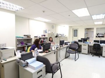Accessible Office Space for Lease in Makati City CB0016