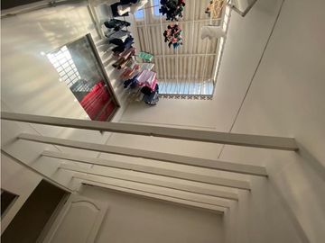 SE VENDE  EXCELENTE  CASA ALCZARES CON RENTA