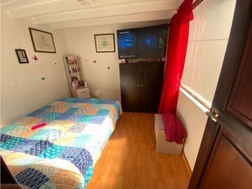 SE VENDE  EXCELENTE  CASA ALCZARES CON RENTA