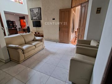 Dijual Rumah Strategis Harga Menarik Di Jombang Ciputat