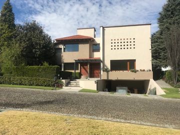 Residencia en venta en Club de Golf los Encinos