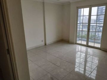 DIJUAL CEPAT !! Apartemen Gading Resort ,Semi Furnish, HargaOk Bisa Nego