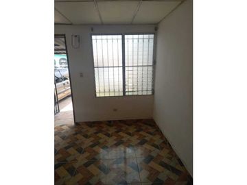 Se Vende casa en Las Acacias