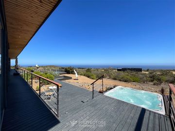 Casa en Venta en Los Molles - Condominio Rocas de Mar