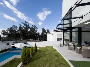 I3 CASA DE VENTA EN TUMBACO