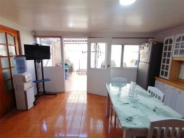 Se Vende Hermosa Casa 3 Dorm. Excelente Sector en Huechuraba