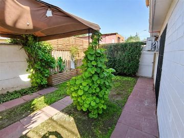 Se Vende Hermosa Casa 3 Dorm. Excelente Sector en Huechuraba
