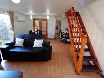 Se Vende Hermosa Casa 3 Dorm. Excelente Sector en Huechuraba