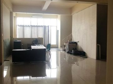 Disewakan Ruko Bagus Di Bintaro Sektor 3 - RC 5232 BR