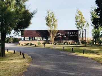 Terrenos - Haras de Funes Club de Campo - 1000m2
