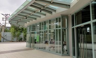 2 BR Condo at Capitol Commons