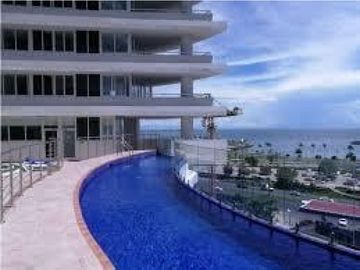 Apartamento amoblado con vista al mar en PH Bayview – Avenida Balboa