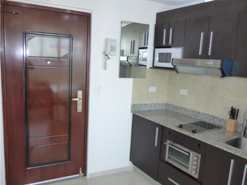 Apartamento amoblado con vista al mar en PH Bayview – Avenida Balboa