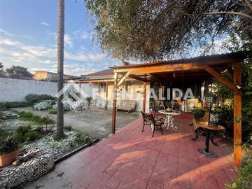 Casa en venta de 3 dorm. en Quinta Normal