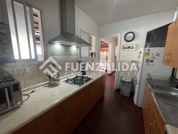 Casa en venta de 3 dorm. en Quinta Normal