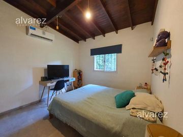 Casa Quinta 5 Ambientes Venta Villa Udaondo