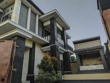 Three bedroom townhouse in a strategic residential area