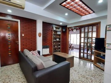 Casa en venta en Lanus Este