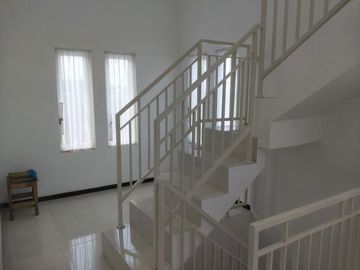 Rumah Hook Paling Depan, Inhouse Tanpa Bank Pasti ACC di Kota Malang
