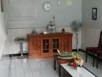 For sale house 5 bedroom in Denpasar Bali