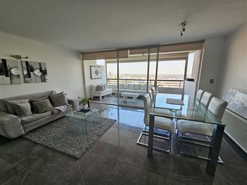 Departamento en venta de 3 dorm. en Huechuraba