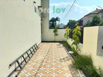 Jual Cepat Rumah Hook Readystok 2LT di Kliningan Sayap Buah Batu dekat TSM