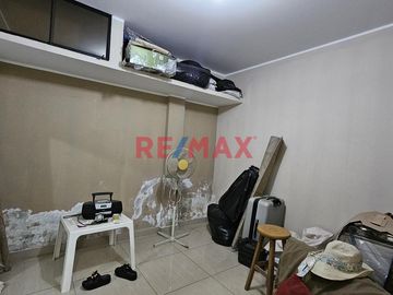 🌟 ¡Vive en el corazón de Lima! 🌟

Descubre tu nuevo hogar en este amplio y acogedor departamento 🏢 ubicado en Jr. Junín 1074. Con una superficie con