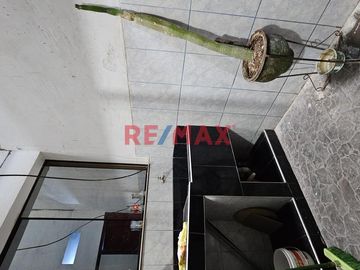 🌟 ¡Vive en el corazón de Lima! 🌟

Descubre tu nuevo hogar en este amplio y acogedor departamento 🏢 ubicado en Jr. Junín 1074. Con una superficie con