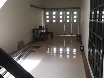 Rumah disewakan Gayungsari Surabaya