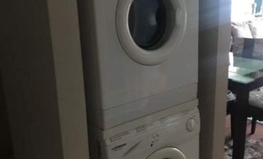 Condominium 2 Bedrooms: 1BR plus Den Condo For Sale in Manansala Tower Rockwell Makati City
