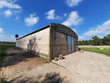 Campo en venta en Brandsen. 2,8 Has. Haras