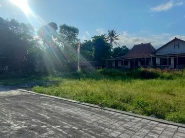 Dijual Rumah Siap Bangun Type 32 Konsep Modern di Manisrenggo