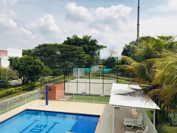 casa en venta en las mercedes. Cod V15442