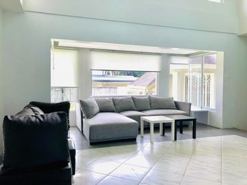 Elegant House with 5 Bedrooms for SALE or RENT in Angeles City