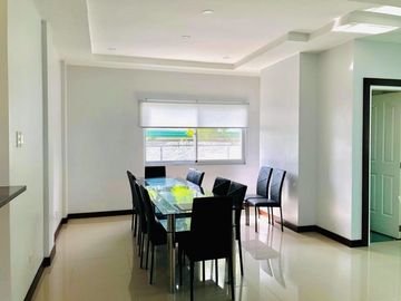 Elegant House with 5 Bedrooms for SALE or RENT in Angeles City