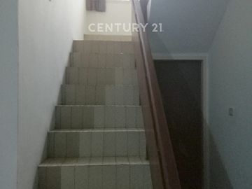 Rumah Dijual, Asri 2 Lantai - Kelapa Gading